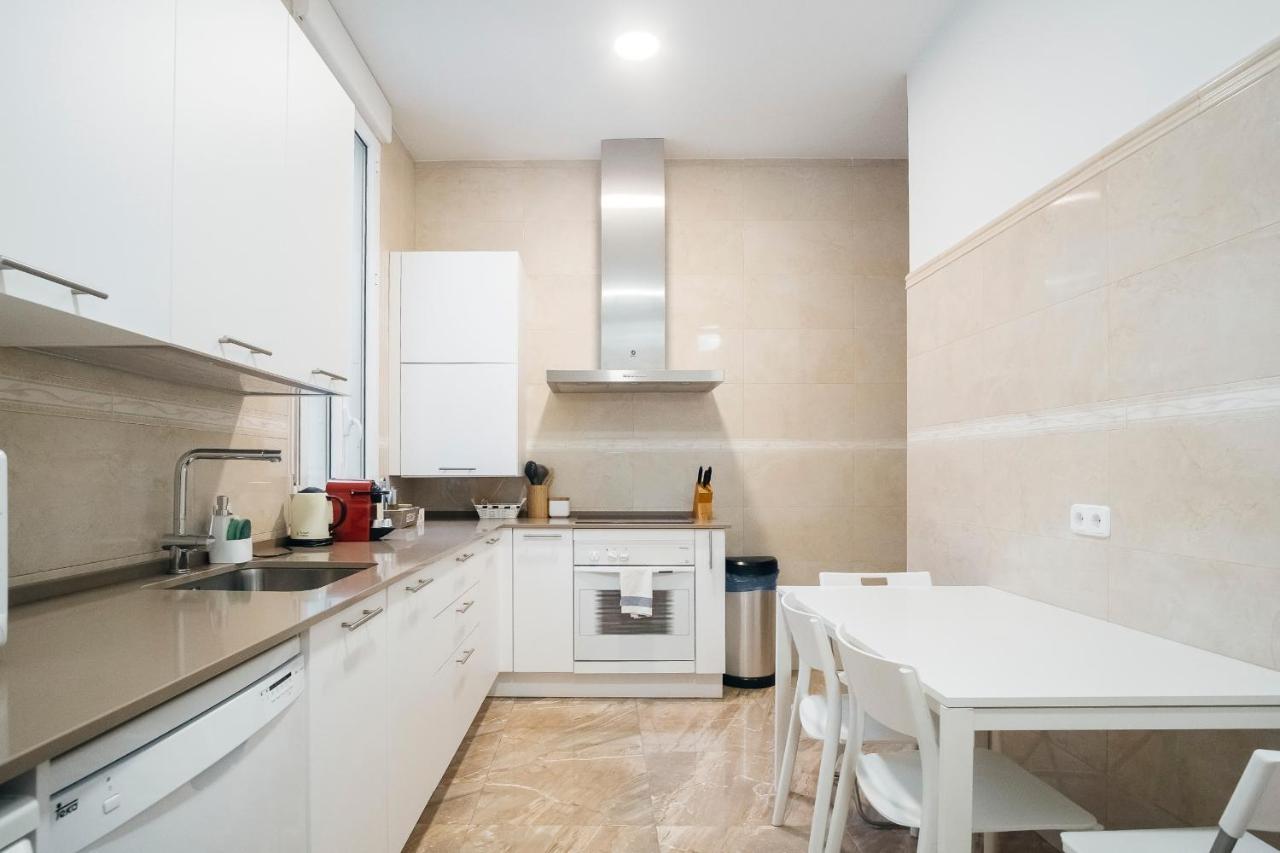 Fantastico 4R + 3B En Madrid Centro Apartment Bagian luar foto
