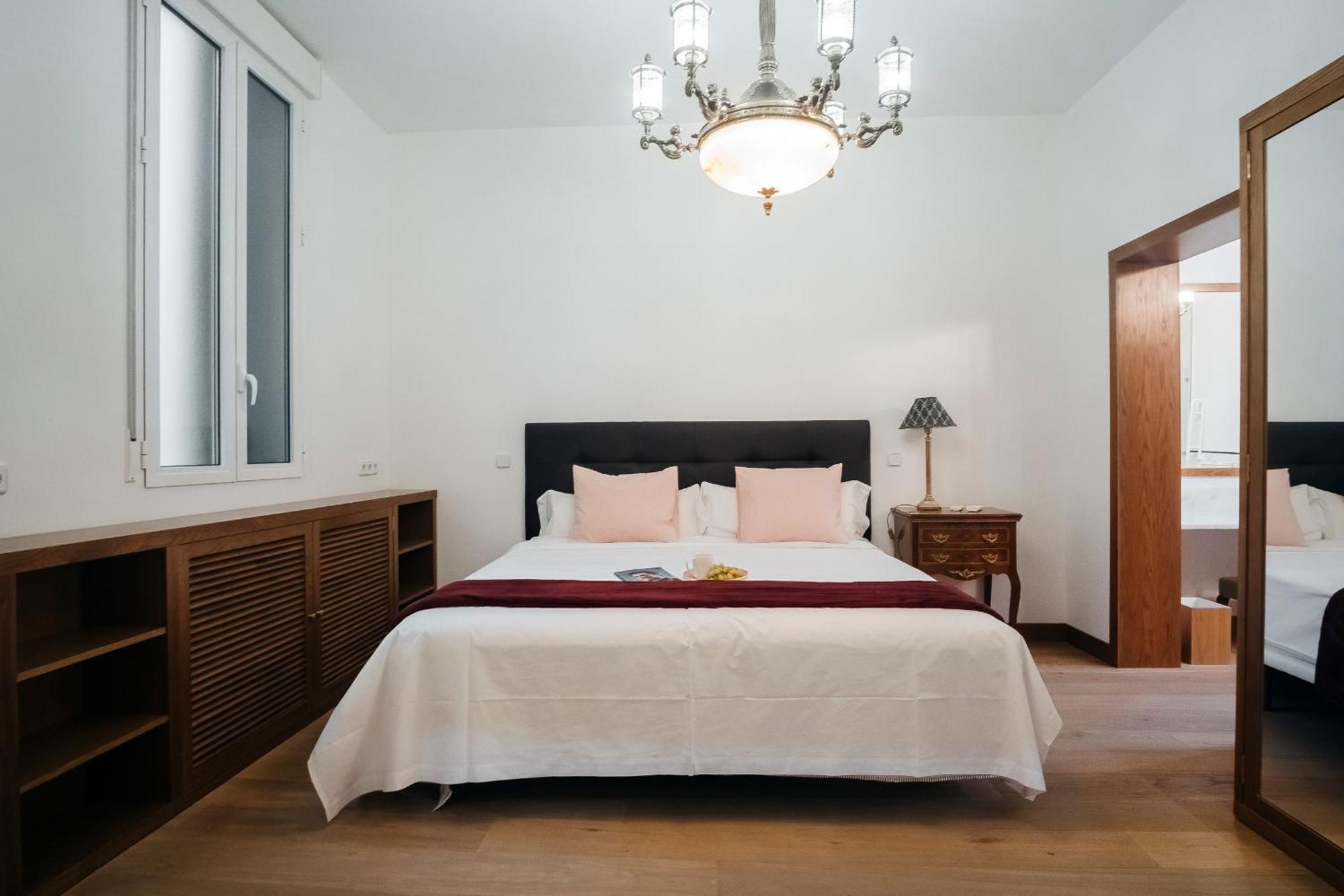Fantastico 4R + 3B En Madrid Centro Apartment Bagian luar foto